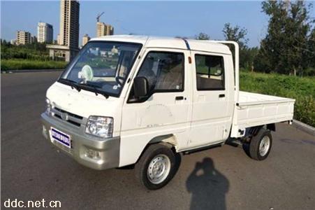  凯驰4座带门斗式电动城管车[CAR-LQ04-FBCG]